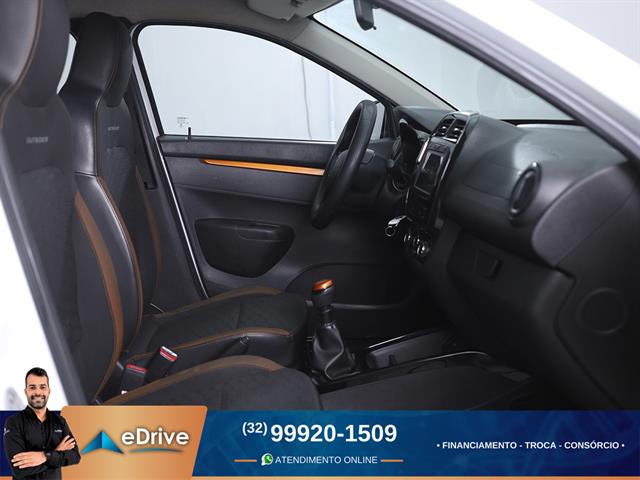 RENAULT KWID OUTSIDER 1.0 FLEX 12V 5P MEC. 2022