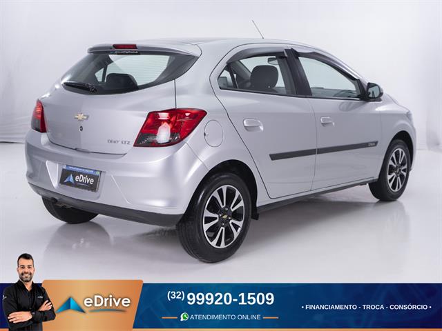 CHEVROLET ONIX HATCH LTZ 1.4 8V FLEXPOWER 5P MEC. 2015