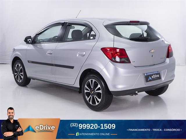 CHEVROLET ONIX HATCH LTZ 1.4 8V FLEXPOWER 5P MEC. 2015