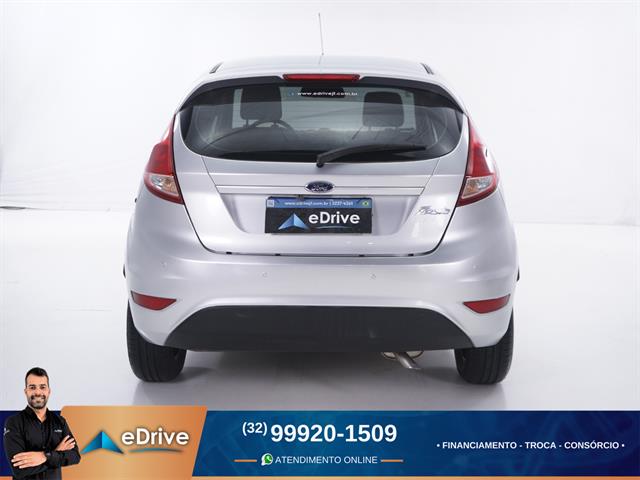 FORD FIESTA 1.5 16V FLEX MEC. 5P 2014