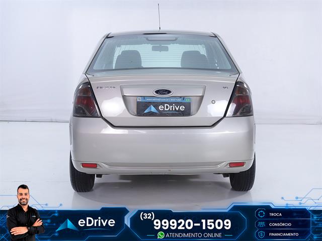FORD FIESTA SEDAN SE 1.6 8V FLEX 4P 2014