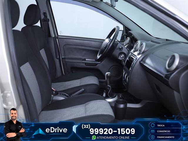 FORD FIESTA SEDAN SE 1.6 8V FLEX 4P 2014
