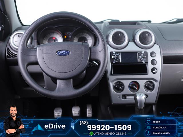 FORD FIESTA TRAIL 1.6 8V FLEX 5P 2010