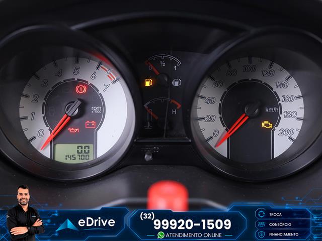 FORD FIESTA TRAIL 1.6 8V FLEX 5P 2010