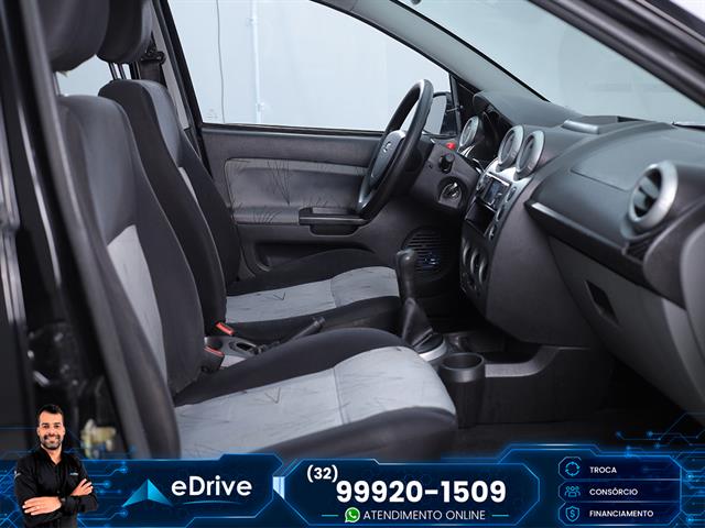 FORD FIESTA TRAIL 1.6 8V FLEX 5P 2010