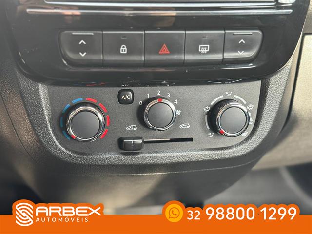 RENAULT KWID OUTSIDER 1.0 FLEX 12V 5P MEC. 2024