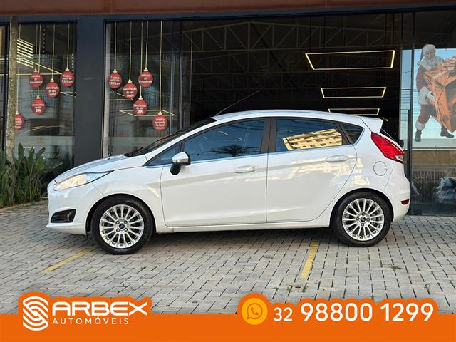 FORD FIESTA TIT./TIT.PLUS 1.6 16V FLEX AUT. 2015