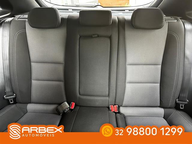 HYUNDAI I30 1.8 16V AUT. 5P 2015