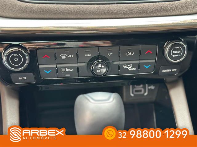 JEEP COMMANDER OVERLAND T270 1.3 TB FLEX AUT. 2025