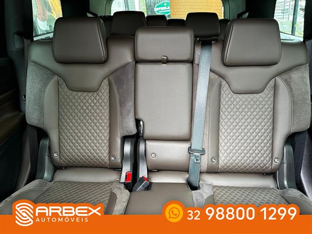 JEEP COMMANDER OVERLAND T270 1.3 TB FLEX AUT. 2025