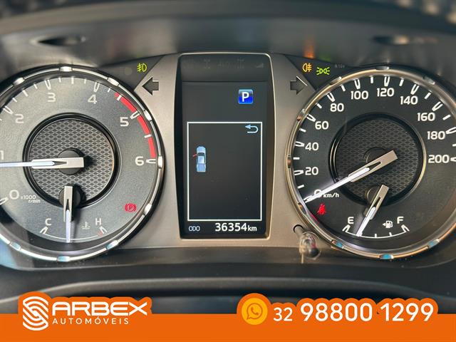 TOYOTA HILUX CD SRX 4X4 2.8 TDI 16V DIESEL AUT. 2024