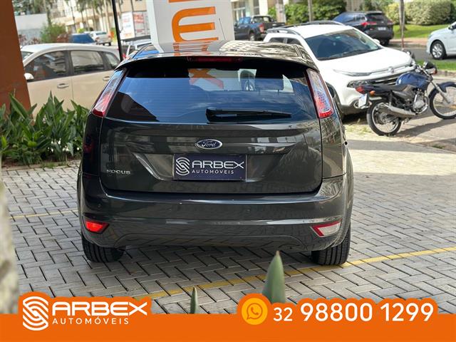 FORD Focus 1.6 S/SE/SE PLUS FLEX 8V/16V  5P 2013