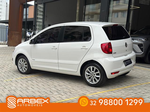 VOLKSWAGEN FOX 1.0 MI TOTAL FLEX 8V 5P 2014