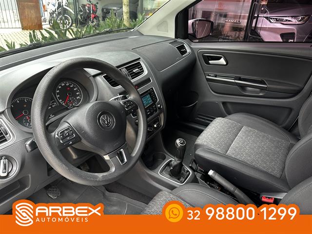 VOLKSWAGEN FOX 1.0 MI TOTAL FLEX 8V 5P 2014