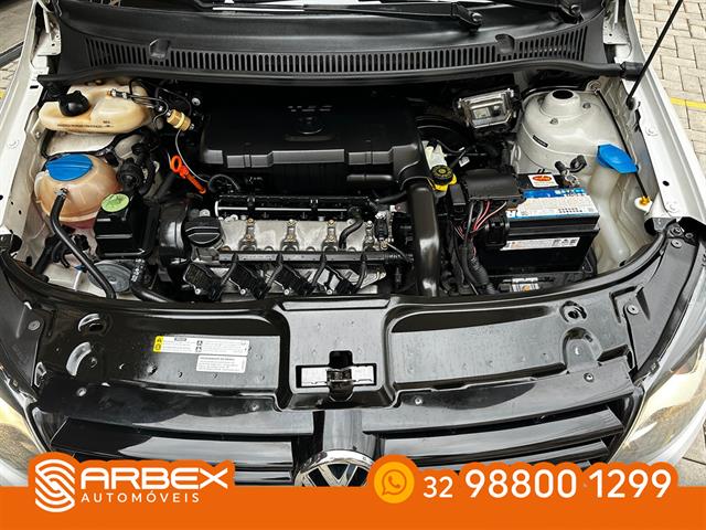 VOLKSWAGEN FOX 1.0 MI TOTAL FLEX 8V 5P 2014