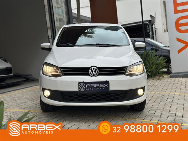 VOLKSWAGEN FOX 1.0 MI TOTAL FLEX 8V 5P 2014