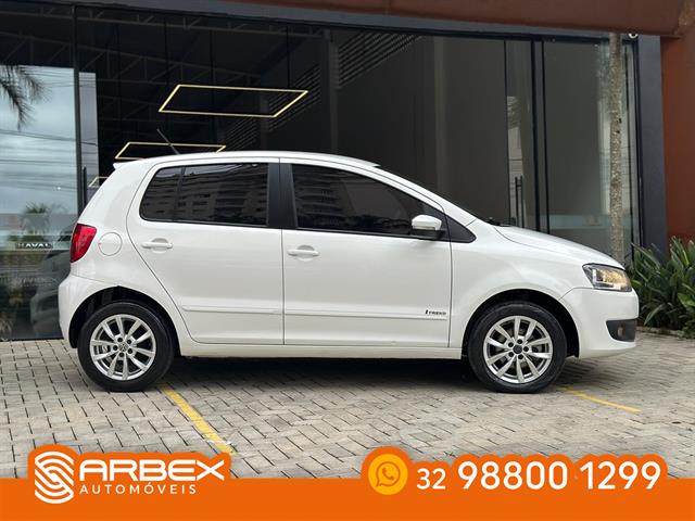 VOLKSWAGEN FOX 1.0 MI TOTAL FLEX 8V 5P 2014