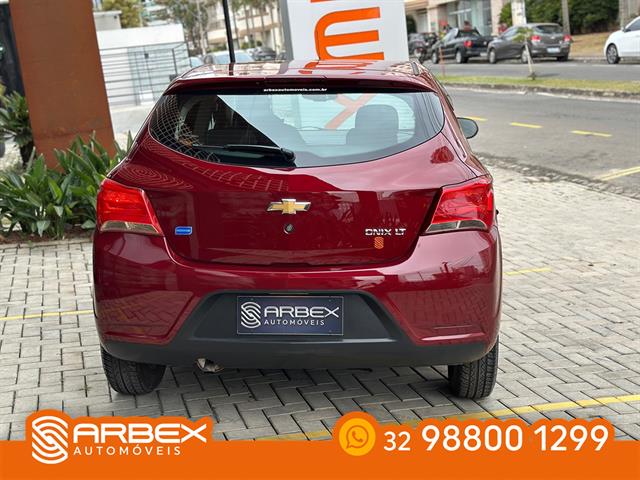 CHEVROLET ONIX HATCH LT 1.0 8V FLEXPOWER 5P MEC. 2017