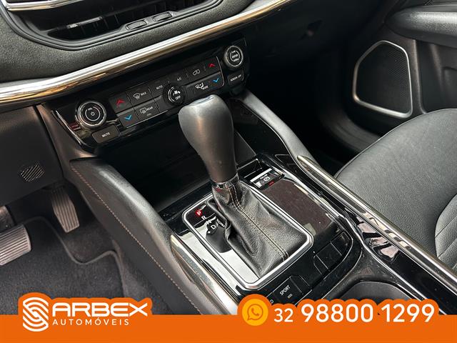 JEEP COMMANDER LIMITED T270 1.3 TB FLEX AUT. 2024