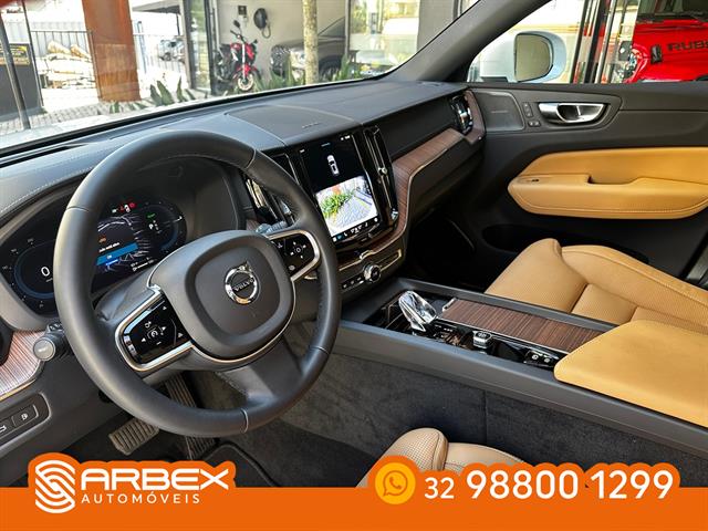 VOLVO XC 60 T-8 ULTRA 2.0 AWD (HÍBRIDO) 2025