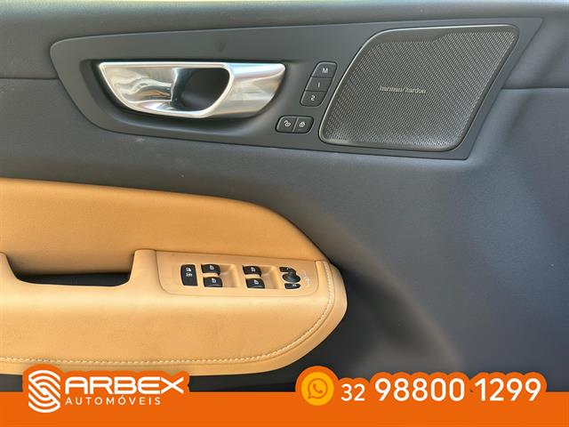 VOLVO XC 60 T-8 ULTRA 2.0 AWD (HÍBRIDO) 2025