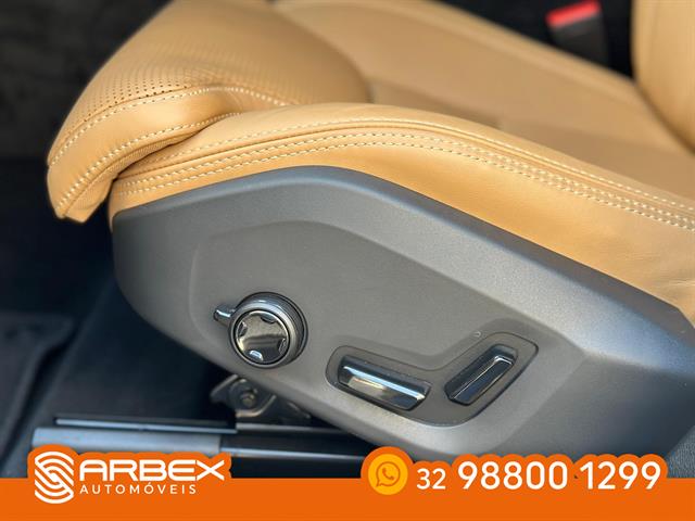 VOLVO XC 60 T-8 ULTRA 2.0 AWD (HÍBRIDO) 2025