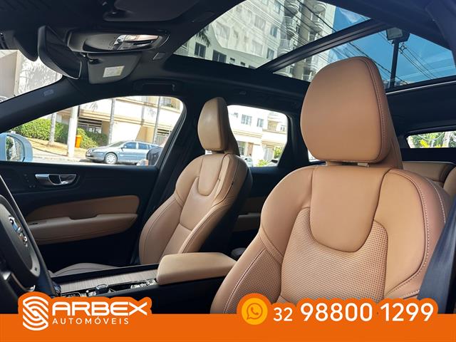 VOLVO XC 60 T-8 ULTRA 2.0 AWD (HÍBRIDO) 2025