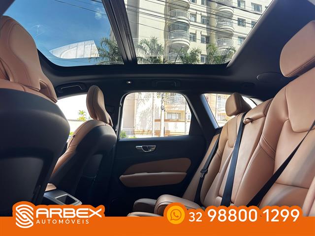 VOLVO XC 60 T-8 ULTRA 2.0 AWD (HÍBRIDO) 2025