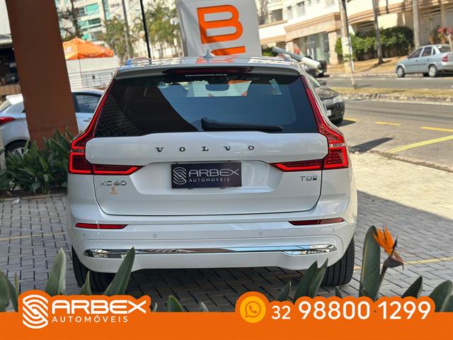 VOLVO XC 60 T-8 ULTRA 2.0 AWD (HÍBRIDO) 2025