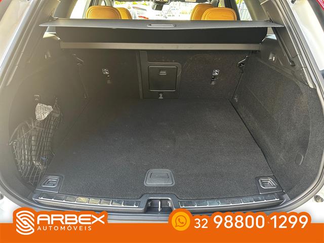 VOLVO XC 60 T-8 ULTRA 2.0 AWD (HÍBRIDO) 2025