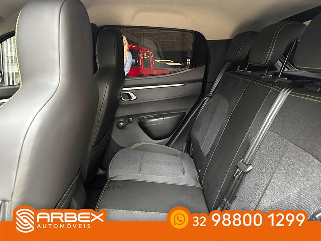 RENAULT KWID OUTSIDER 1.0 FLEX 12V 5P MEC. 2025