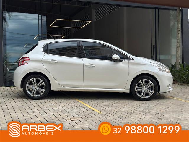 PEUGEOT 208 GRIFFE 1.6 FLEX 16V 5P MEC. 2014