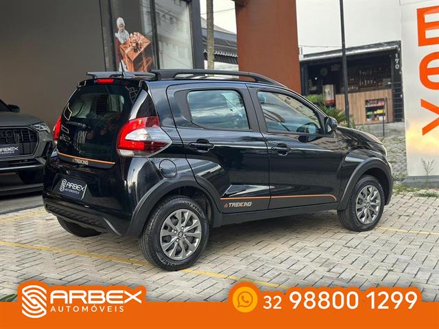 FIAT MOBI TREKKING 1.0 FLEX 5P. 2025