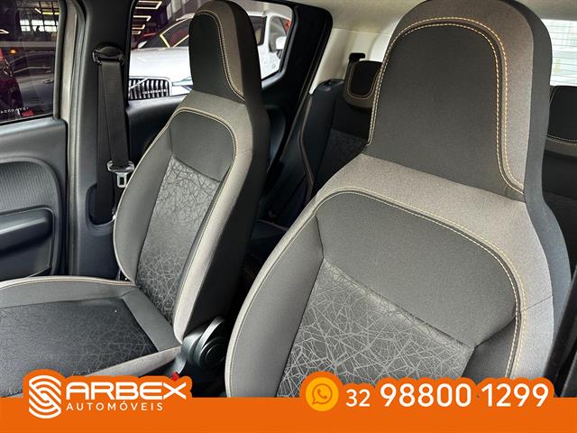 FIAT MOBI TREKKING 1.0 FLEX 5P. 2025