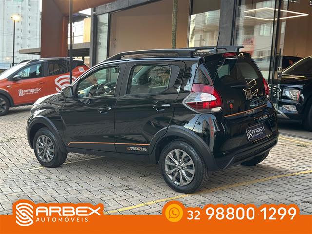 FIAT MOBI TREKKING 1.0 FLEX 5P. 2025