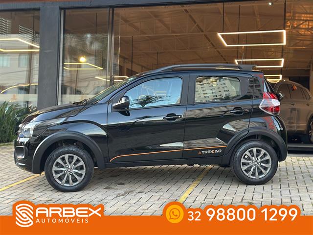 FIAT MOBI TREKKING 1.0 FLEX 5P. 2025