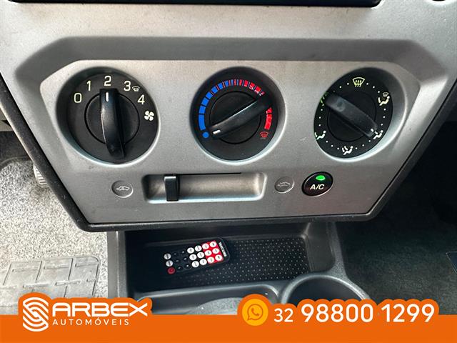 FORD FIESTA 1.6 8V FLEX/CLASS 1.6 8V FLEX 5P 2012