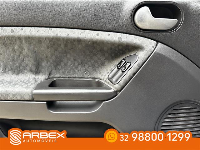 FORD FIESTA 1.6 8V FLEX/CLASS 1.6 8V FLEX 5P 2012