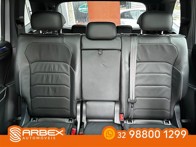 VOLKSWAGEN TIGUAN ALLSPAC R-LINE 300 TSI 2.0 2024