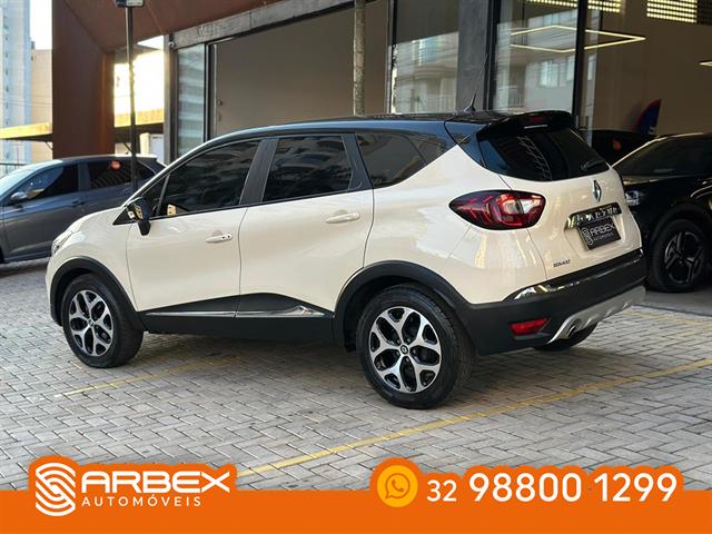 RENAULT CAPTUR INTENSE 1.6 16V FLEX 5P AUT. 2018