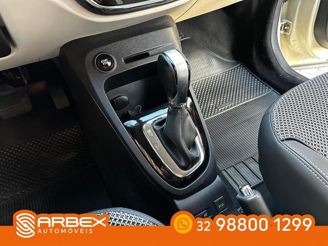 RENAULT CAPTUR INTENSE 1.6 16V FLEX 5P AUT. 2018