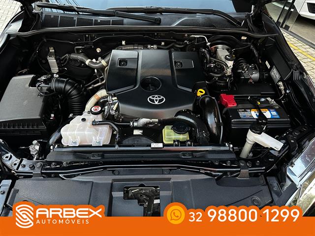 TOYOTA HILUX SW4 SRX 4X4 2.8 TDI 16V DIES. AUT. 2019