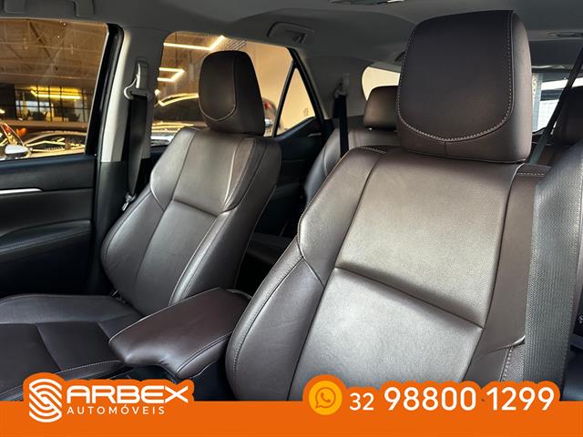 TOYOTA HILUX SW4 SRX 4X4 2.8 TDI 16V DIES. AUT. 2019