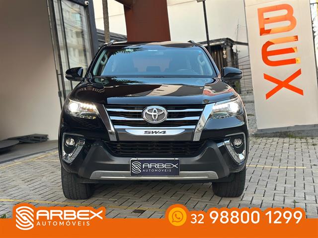 TOYOTA HILUX SW4 SRX 4X4 2.8 TDI 16V DIES. AUT. 2019