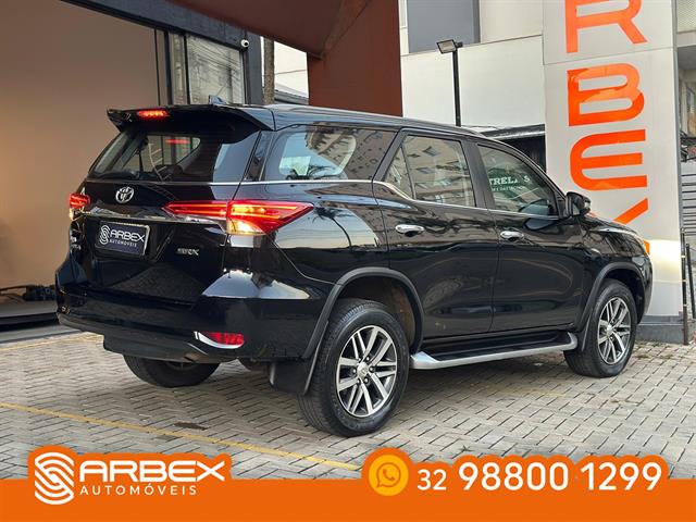 TOYOTA HILUX SW4 SRX 4X4 2.8 TDI 16V DIES. AUT. 2019