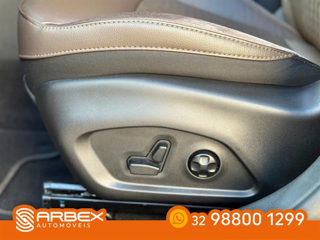 JEEP COMMANDER OVERLAND T270 1.3 TB FLEX AUT. 2025