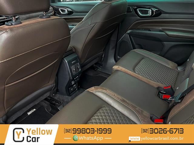 JEEP COMMANDER OVERLAND T270 1.3 TB FLEX AUT. 2023