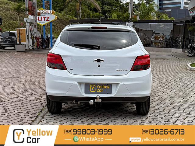 CHEVROLET ONIX HATCH LTZ 1.4 8V FLEXPOWER 5P MEC. 2015