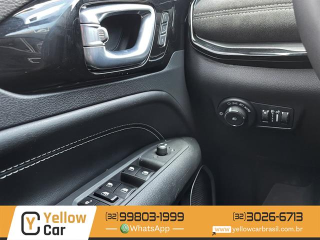 JEEP COMMANDER BLACK HURRICANE 2.0 4X4 TB AUT 2025