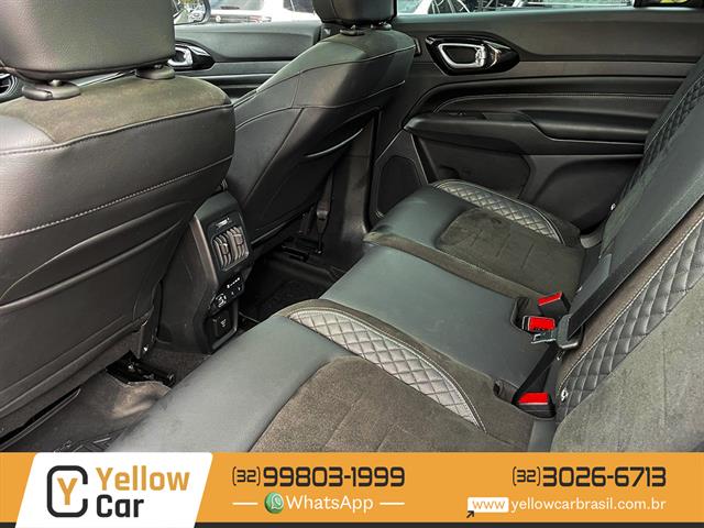 JEEP COMMANDER BLACK HURRICANE 2.0 4X4 TB AUT 2025